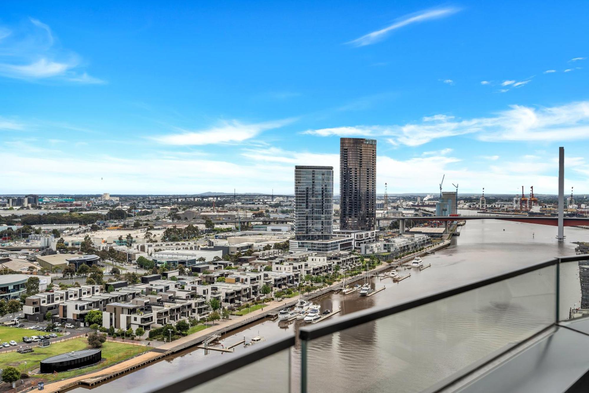 Lifestyle - Views On Collins Melbourne